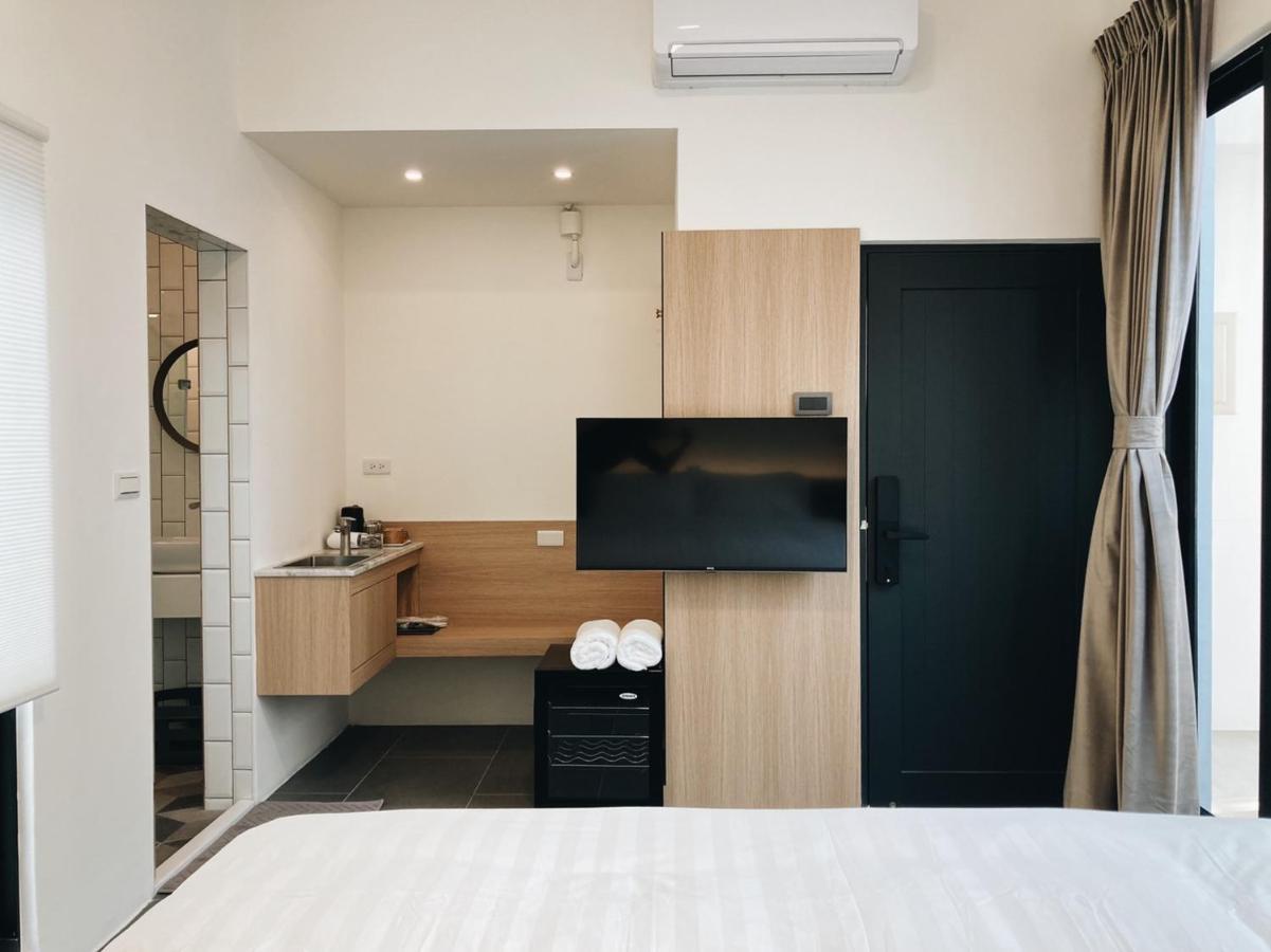 Belly Inn Touliu Extérieur photo
